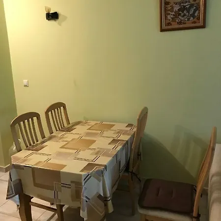 Nikea 09 Apartman Aranyhomok